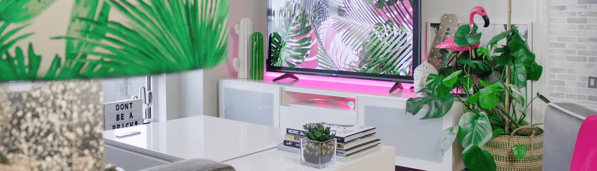 Make Art and Accessories From Plants in Your Backyard